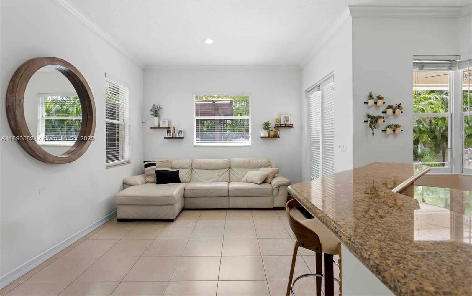 Small Image of 9339 SOUTH WEST 98TH PL, Miami Number 13