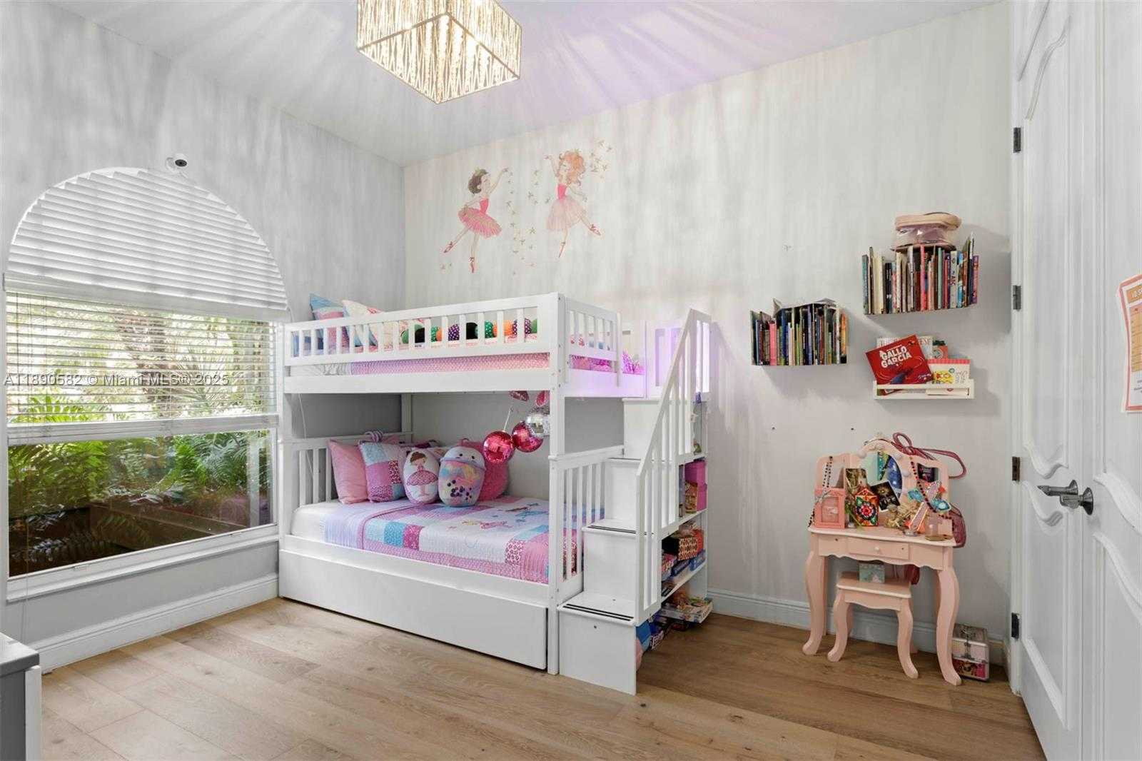 Small Image of 9339 SOUTH WEST 98TH PL, Miami Number 15