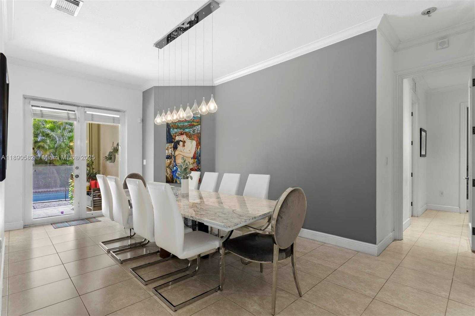 Small Image of 9339 SOUTH WEST 98TH PL, Miami Number 5