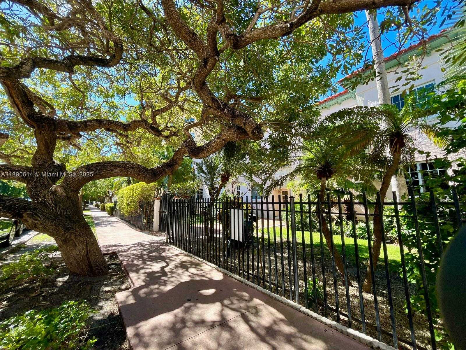 Small Image of 750 PENNSYLVANIA AVE #8, Miami Beach Number 19