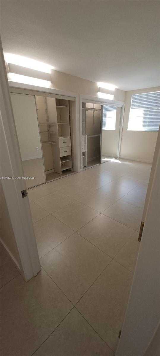 Small Image of 2910 POINT EAST DR #M314, Aventura Number 22