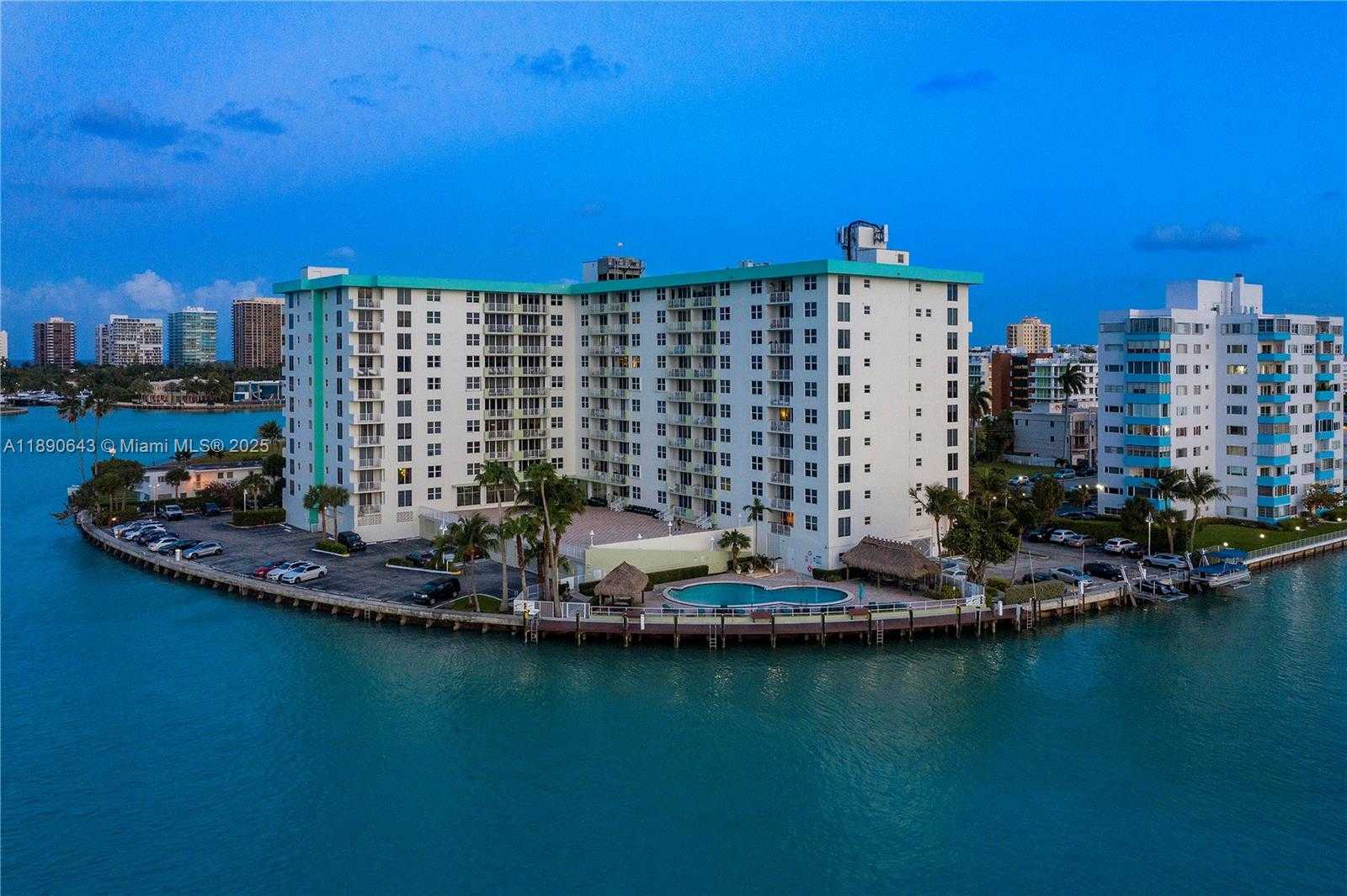 Small Image of 10350 WEST BAY HARBOR DR #7J, Bay Harbor Islands Number 33