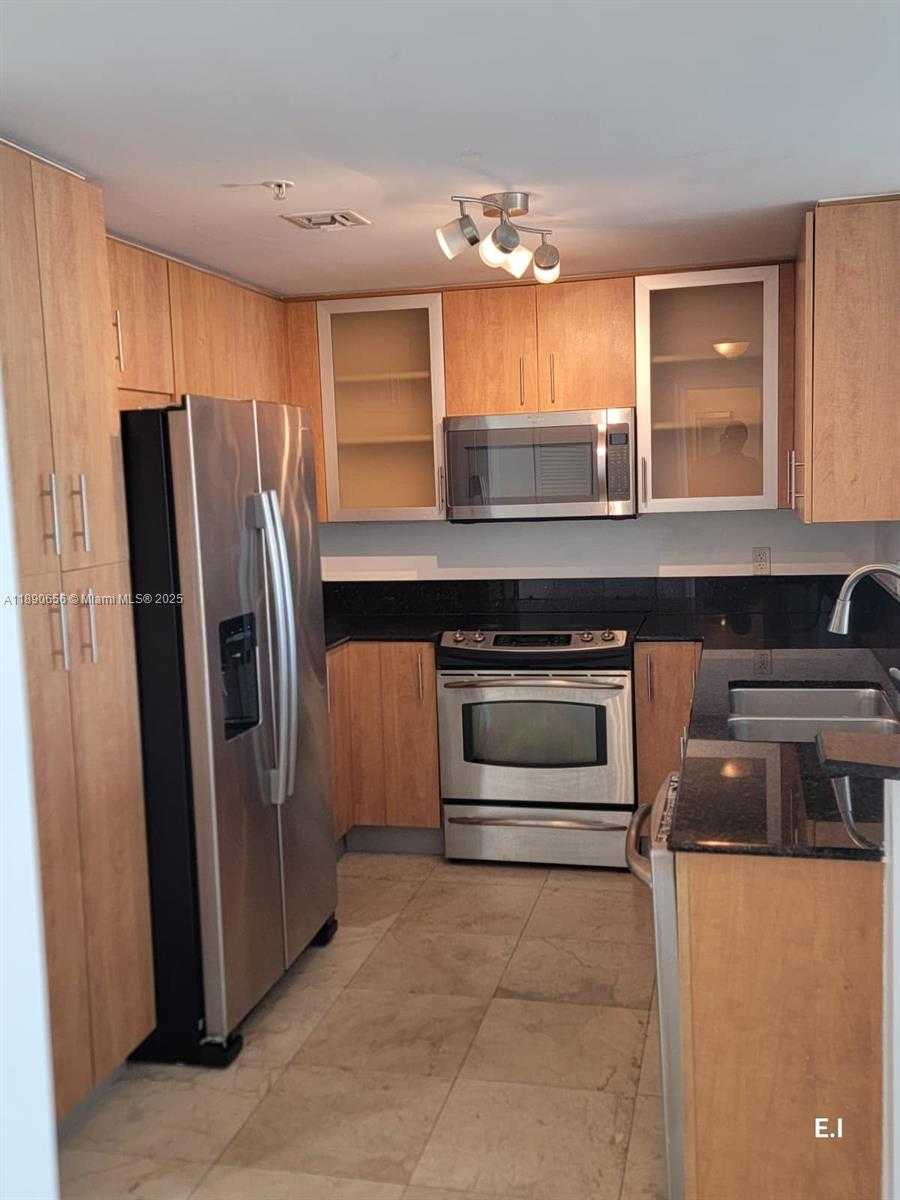 Small Image of 7900 HARBOR ISLAND DR #602, North Bay Village Number 2