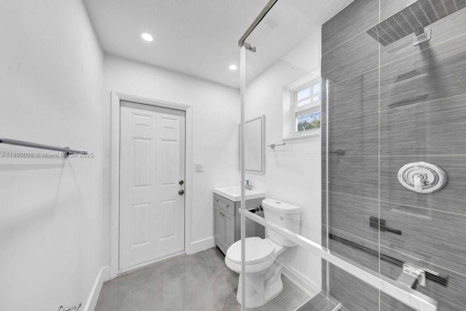 Small Image of 3210 NORTH 72ND WAY, Hollywood Number 24