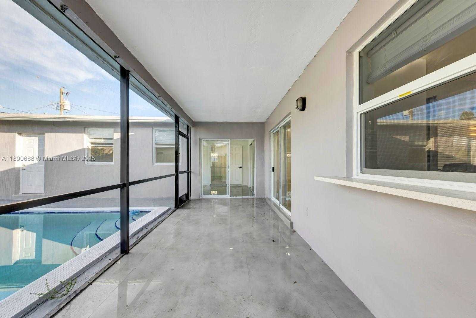 Small Image of 3210 NORTH 72ND WAY, Hollywood Number 27