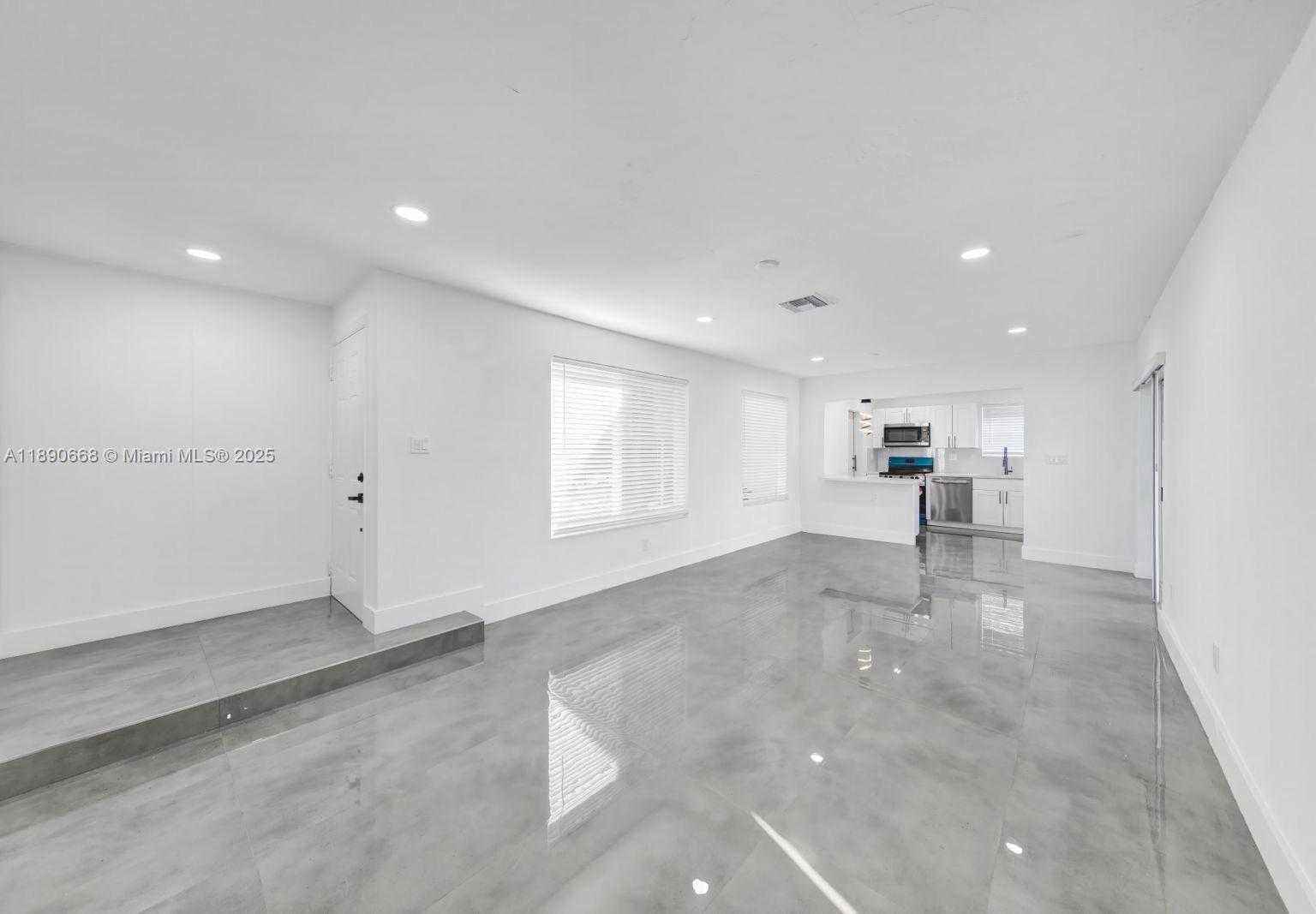 Small Image of 3210 NORTH 72ND WAY, Hollywood Number 5