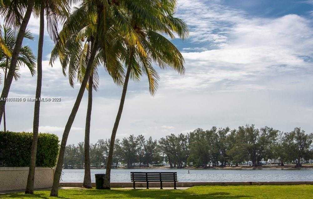 Small Image of 2475 BRICKELL AVE #803, Miami Number 36