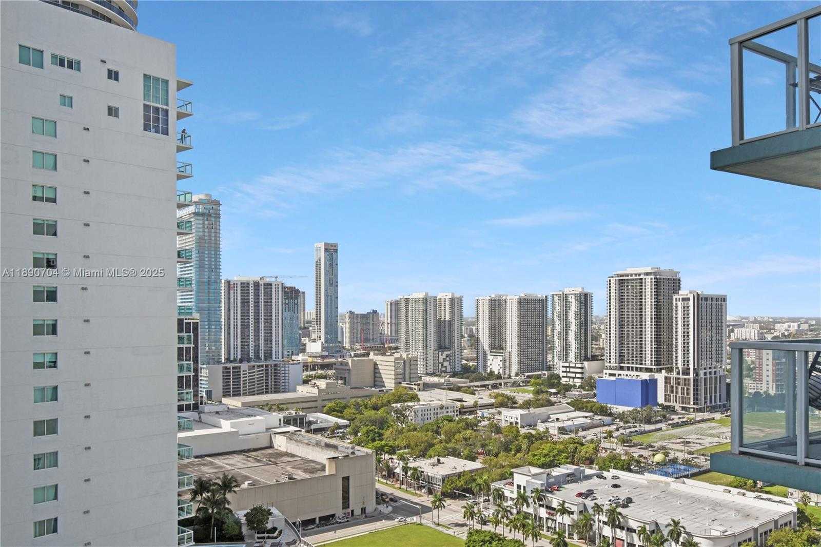 Small Image of 1900 NORTH BAYSHORE DR #2807, Miami Number 15