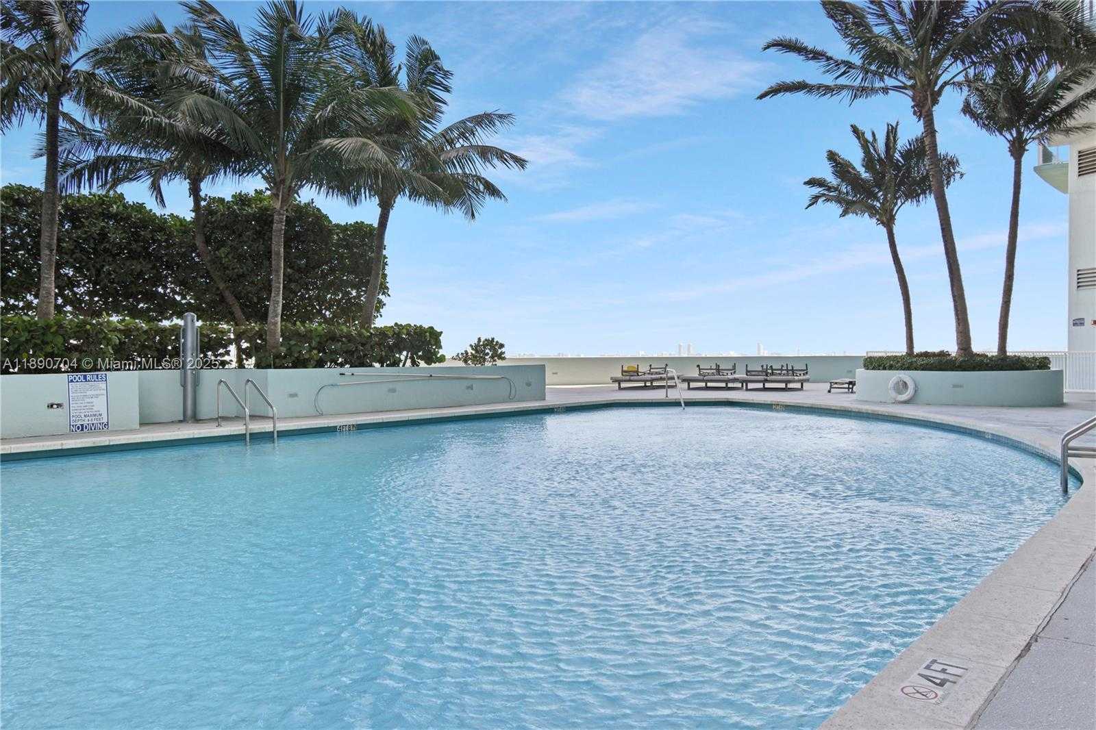Small Image of 1900 NORTH BAYSHORE DR #2807, Miami Number 24