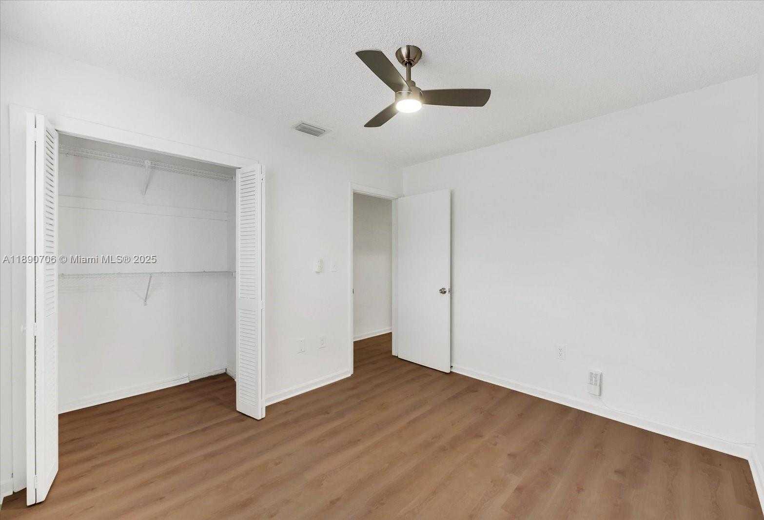 Small Image of 4090 SOUTH WEST 69TH AVE, Miami Number 12