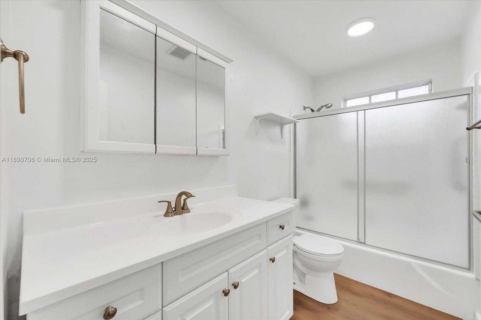 Small Image of 4090 SOUTH WEST 69TH AVE, Miami Number 14