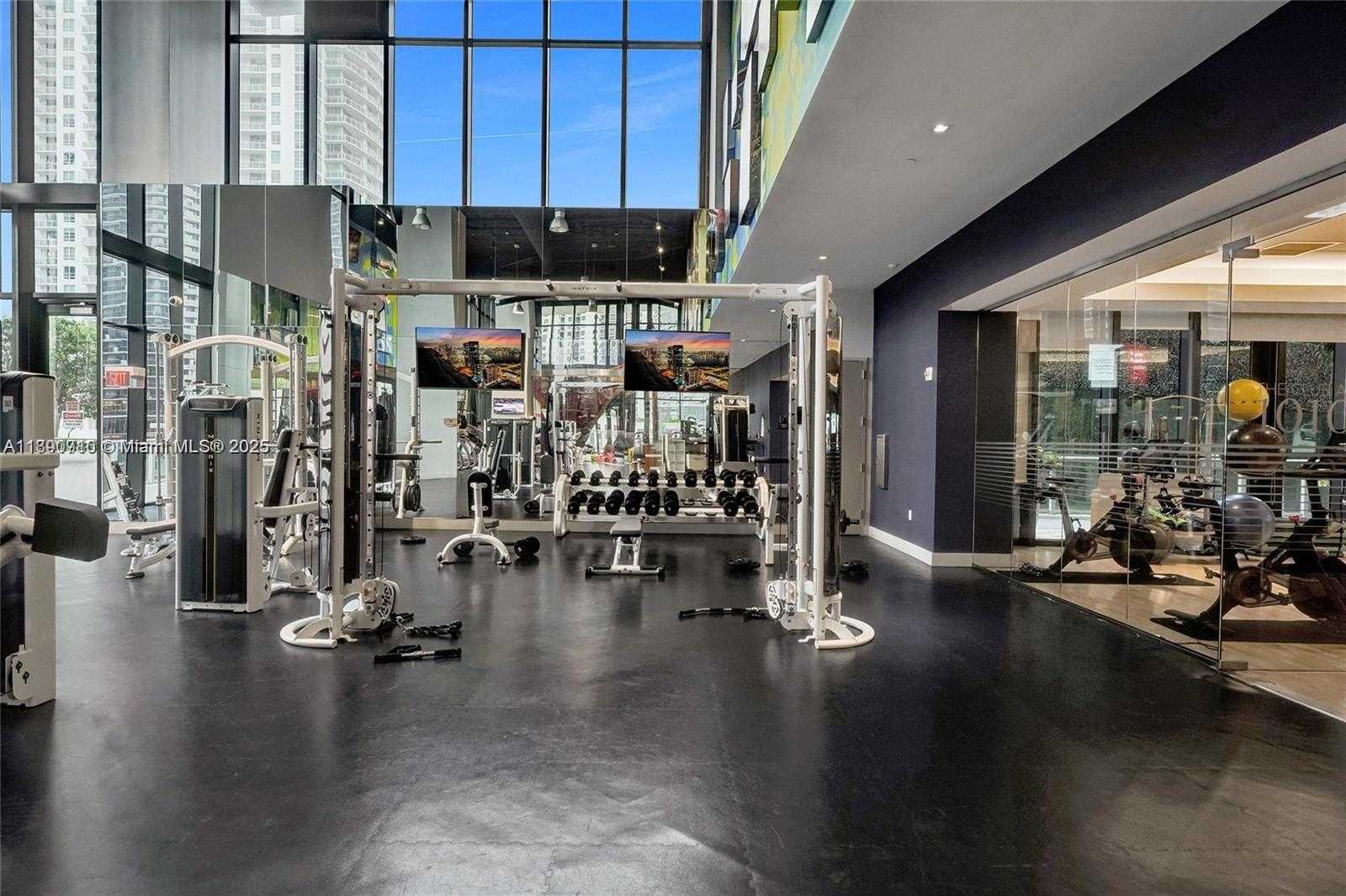 Small Image of 1010 BRICKELL AVE #4009, Miami Number 20