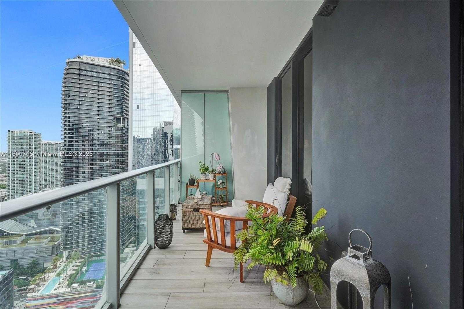 Small Image of 1010 BRICKELL AVE #4009, Miami Number 27