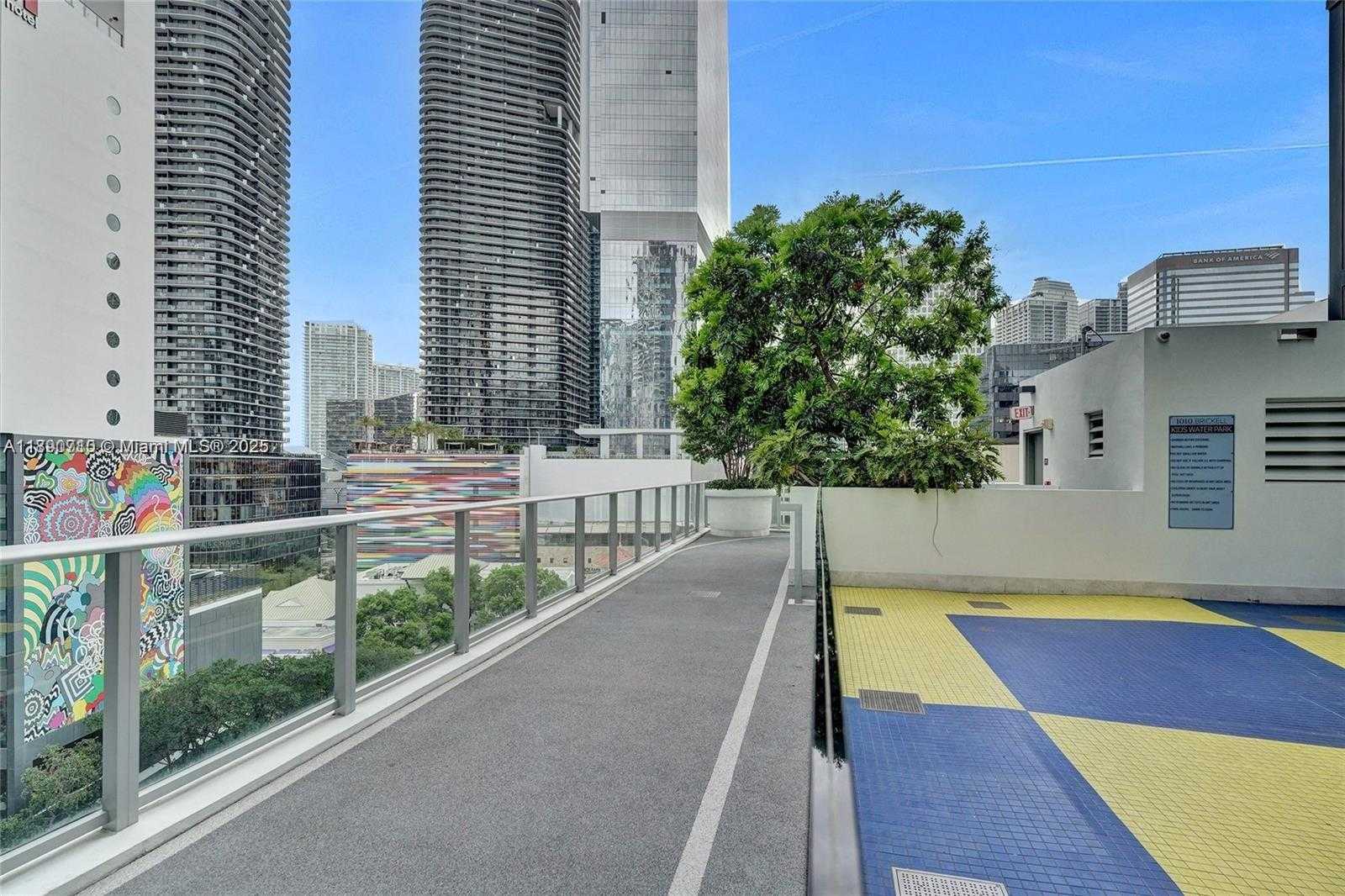 Small Image of 1010 BRICKELL AVE #4009, Miami Number 28
