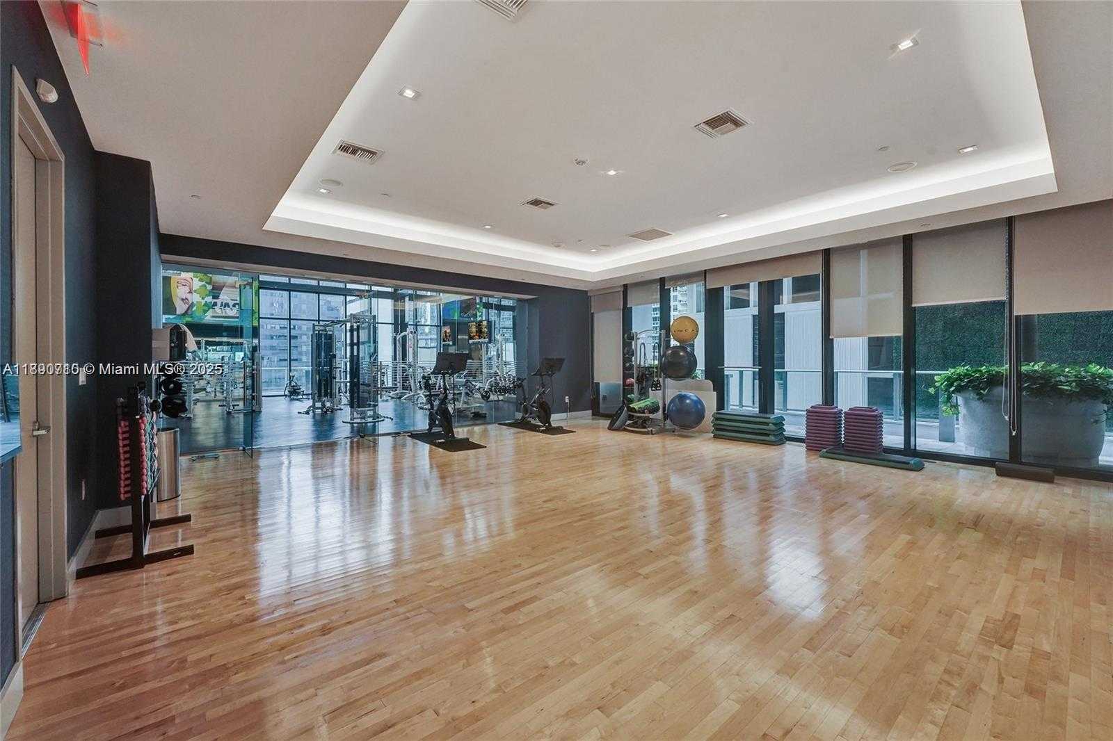 Small Image of 1010 BRICKELL AVE #4009, Miami Number 29