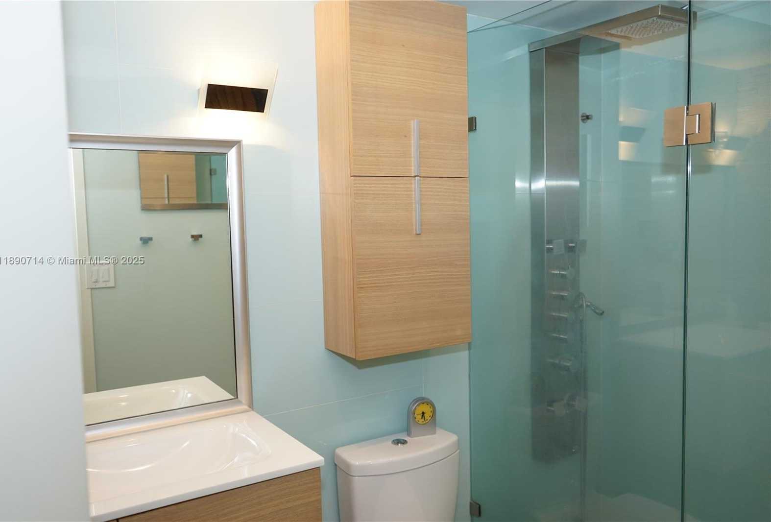 Small Image of 1000 WEST AVE #1104, Miami Beach Number 23