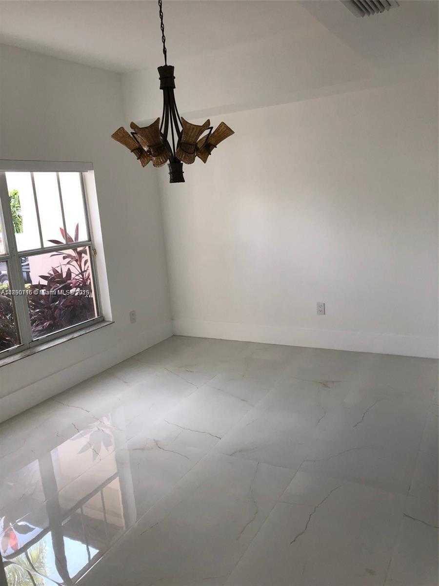 Small Image of 15751 SOUTH WEST 46TH ST #n/a, Miami Number 13