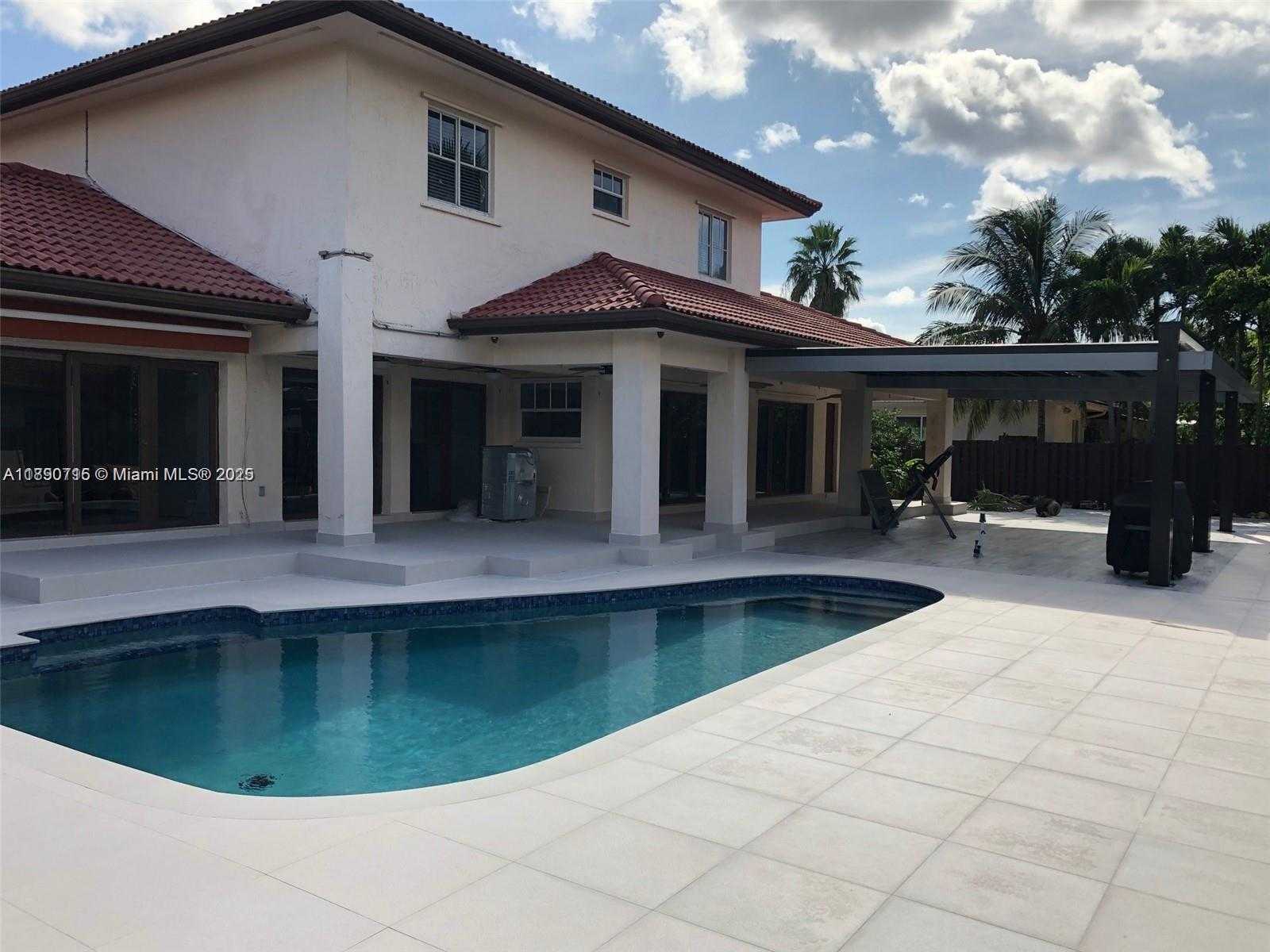 Small Image of 15751 SOUTH WEST 46TH ST #n/a, Miami Number 24
