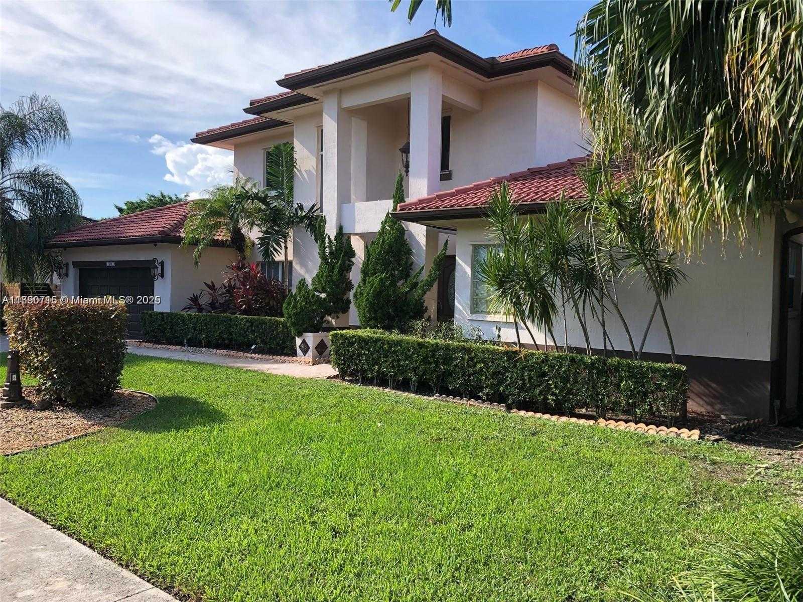 Small Image of 15751 SOUTH WEST 46TH ST #n/a, Miami Number 3
