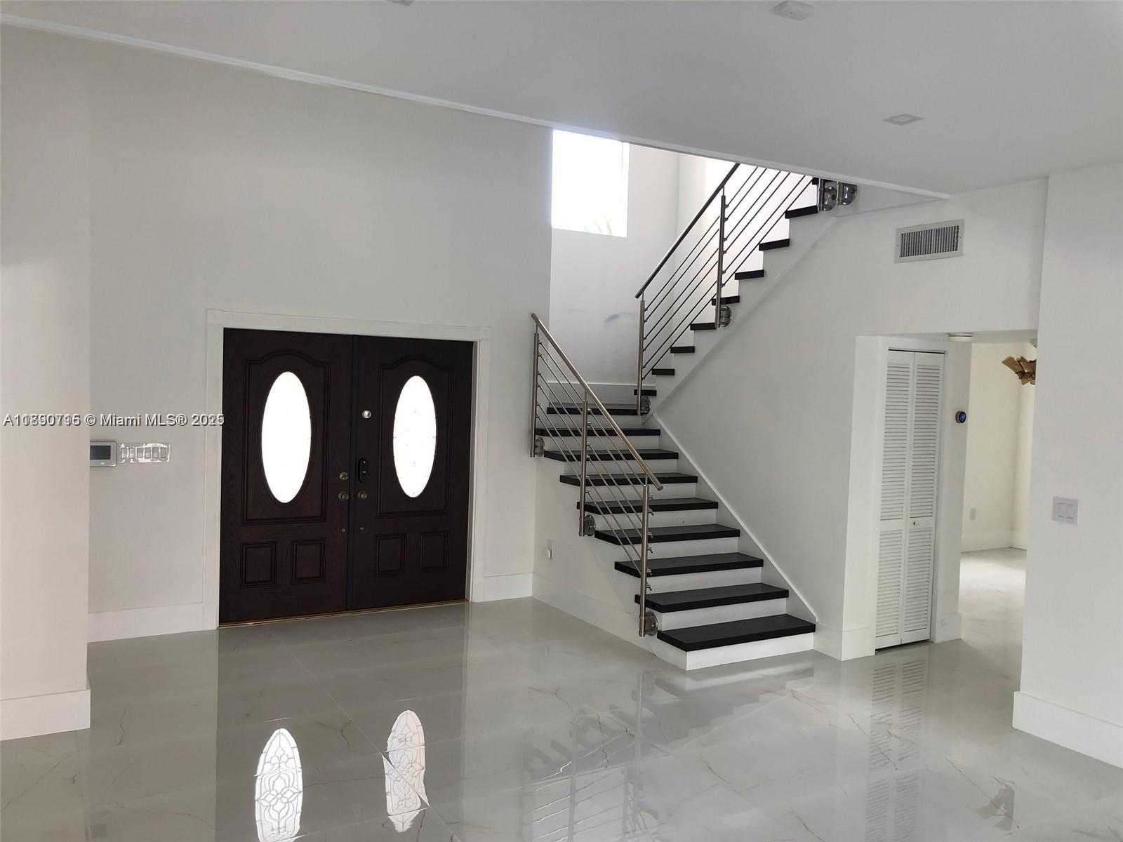 Small Image of 15751 SOUTH WEST 46TH ST #n/a, Miami Number 6
