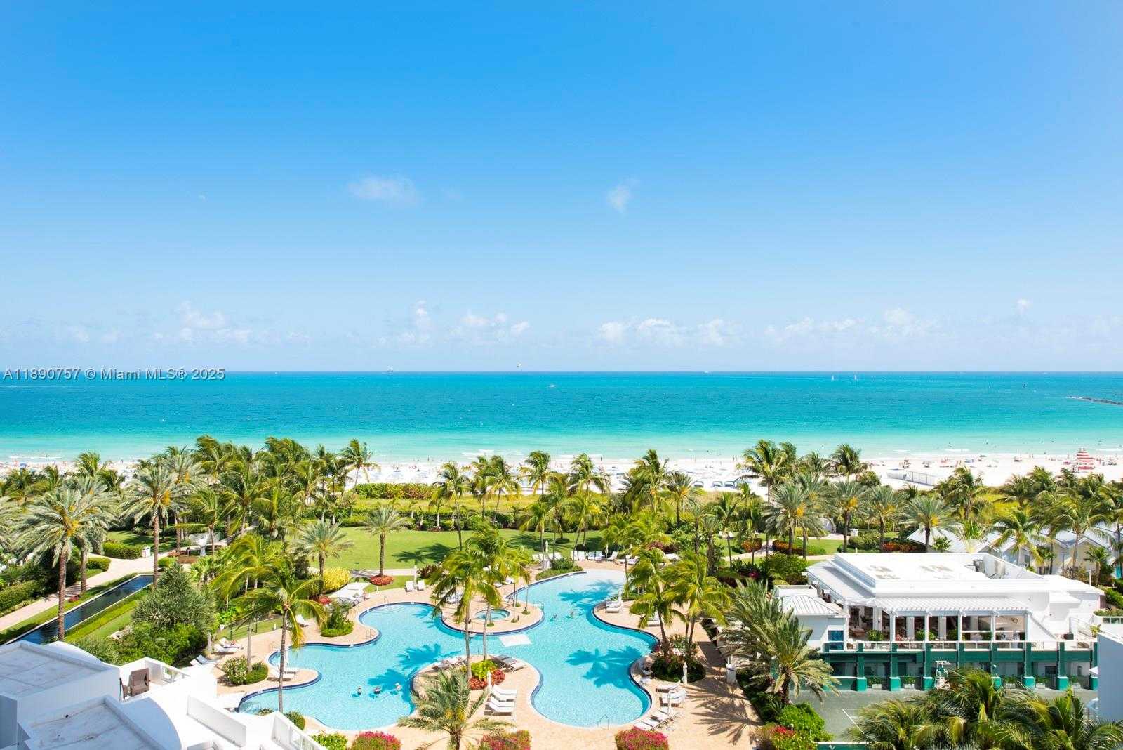 Small Image of 100 SOUTH POINTE DR #908, Miami Beach Number 2