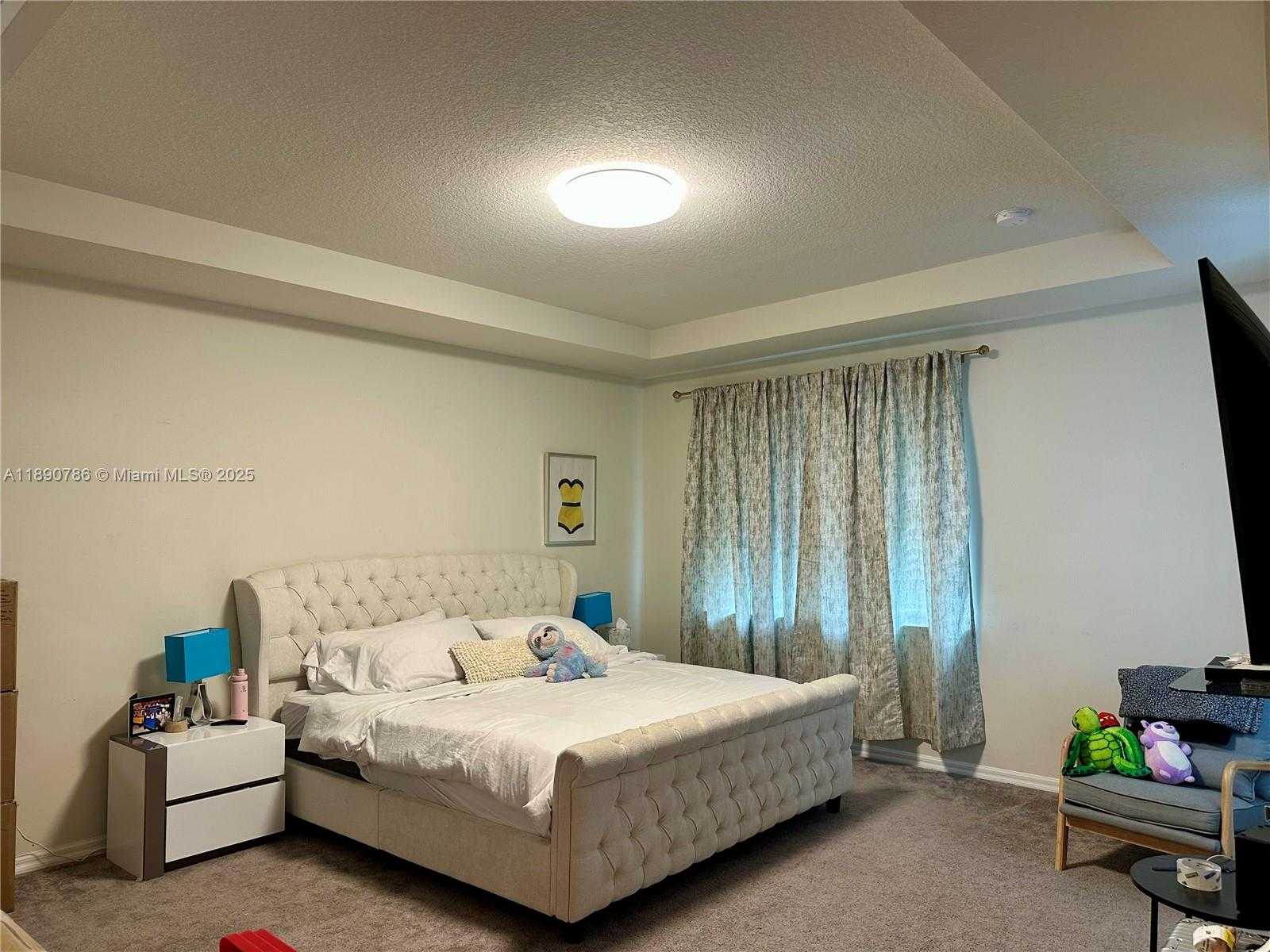 Small Image of 4144 GREENWAY DR #4144, Hollywood Number 13