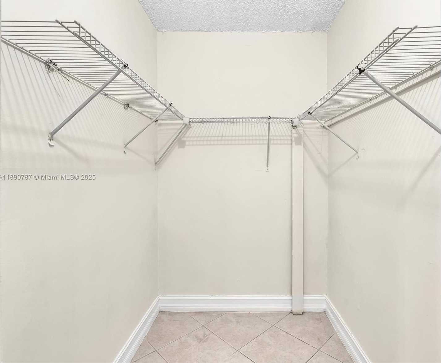 Small Image of 3610 NORTH 56TH AVE #202, Hollywood Number 19