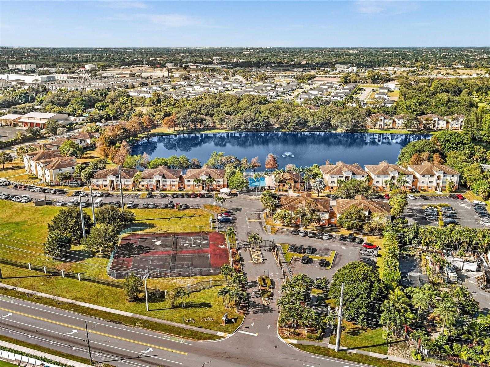 Small Image of 3610 NORTH 56TH AVE #202, Hollywood Number 31