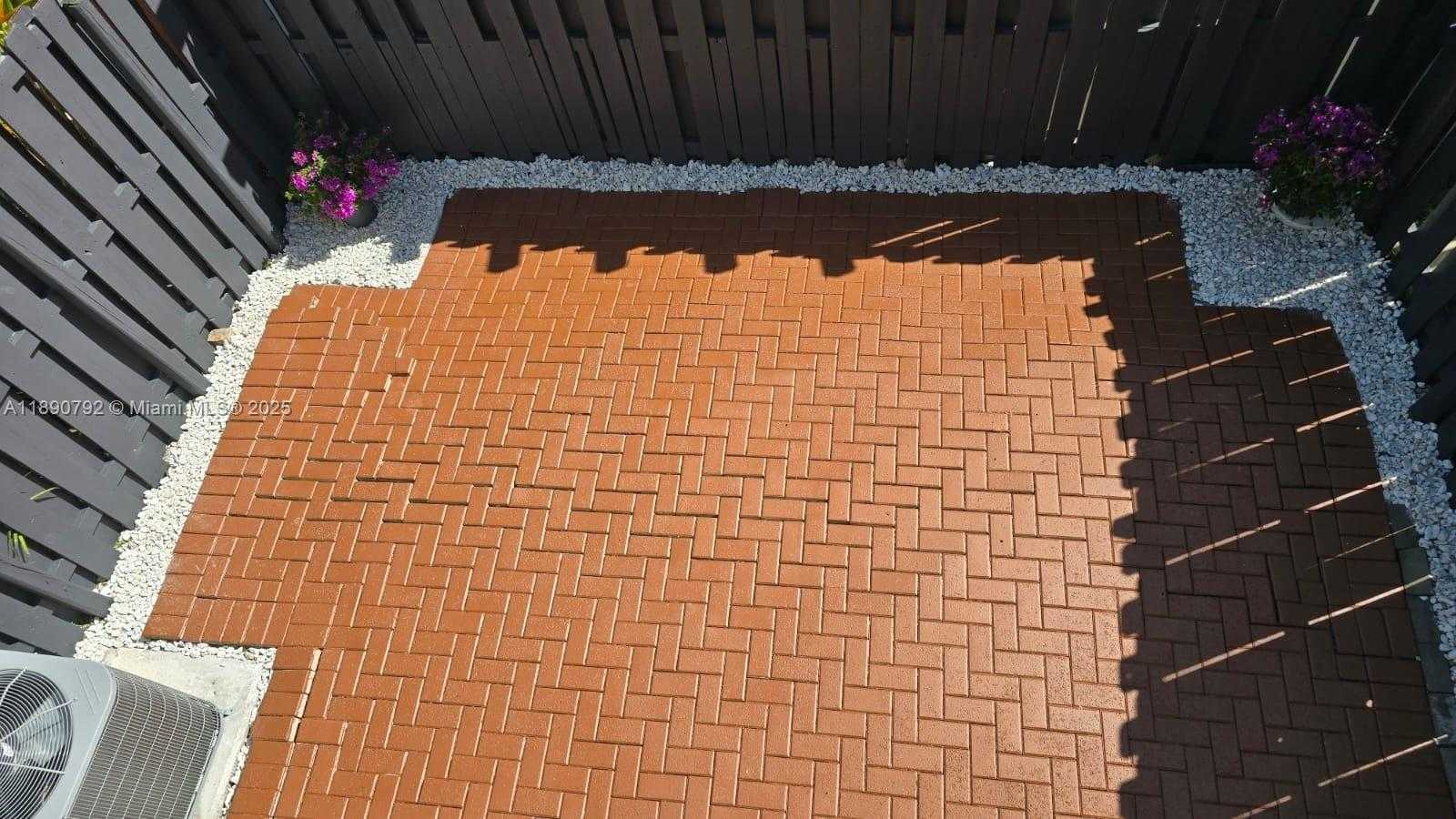 Small Image of 5245 NORTH WEST 112TH AVE #3, Doral Number 24