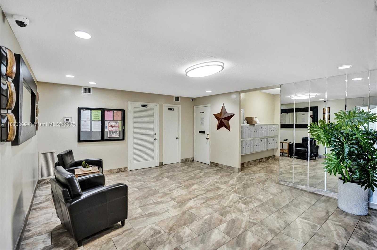 Small Image of 1811 JEFFERSON ST #310, Hollywood Number 21