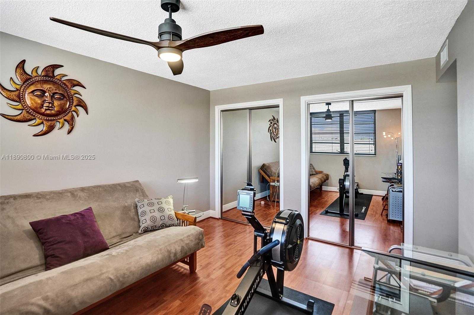 Small Image of 1811 JEFFERSON ST #310, Hollywood Number 23