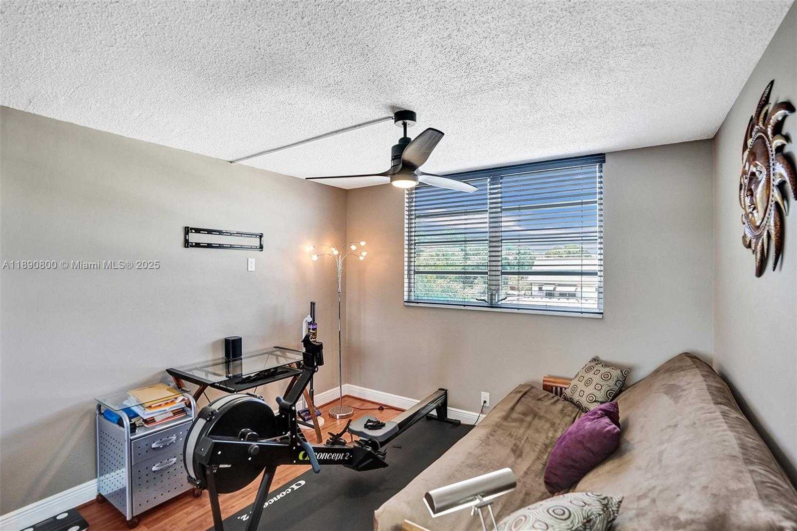Small Image of 1811 JEFFERSON ST #310, Hollywood Number 24