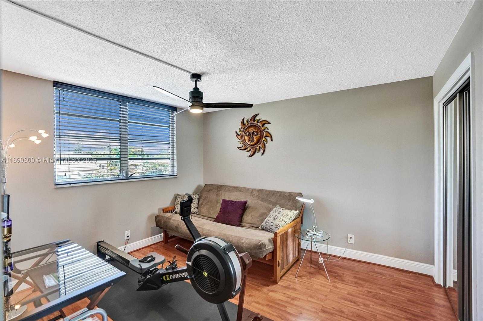 Small Image of 1811 JEFFERSON ST #310, Hollywood Number 25