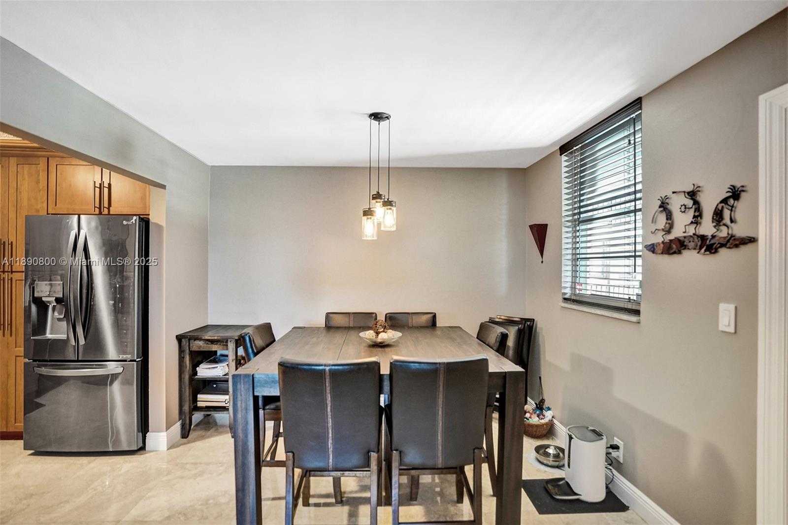 Small Image of 1811 JEFFERSON ST #310, Hollywood Number 43