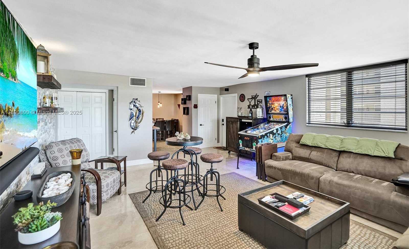 Small Image of 1811 JEFFERSON ST #310, Hollywood Number 60