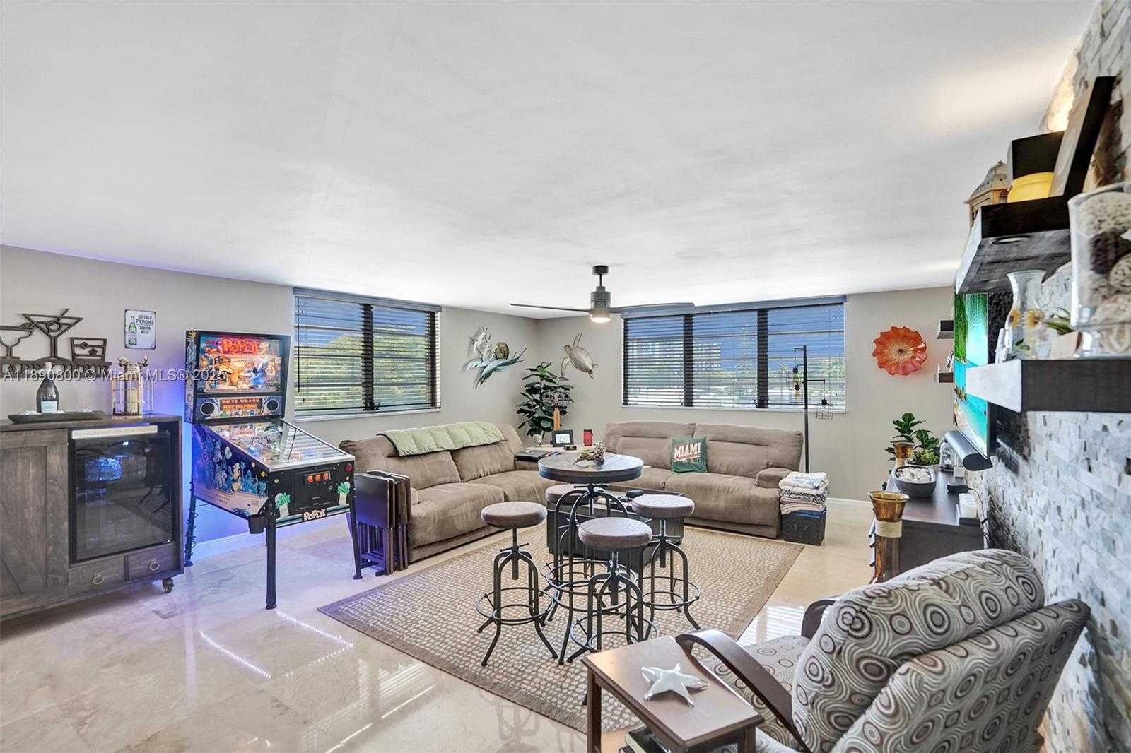 Small Image of 1811 JEFFERSON ST #310, Hollywood Number 62