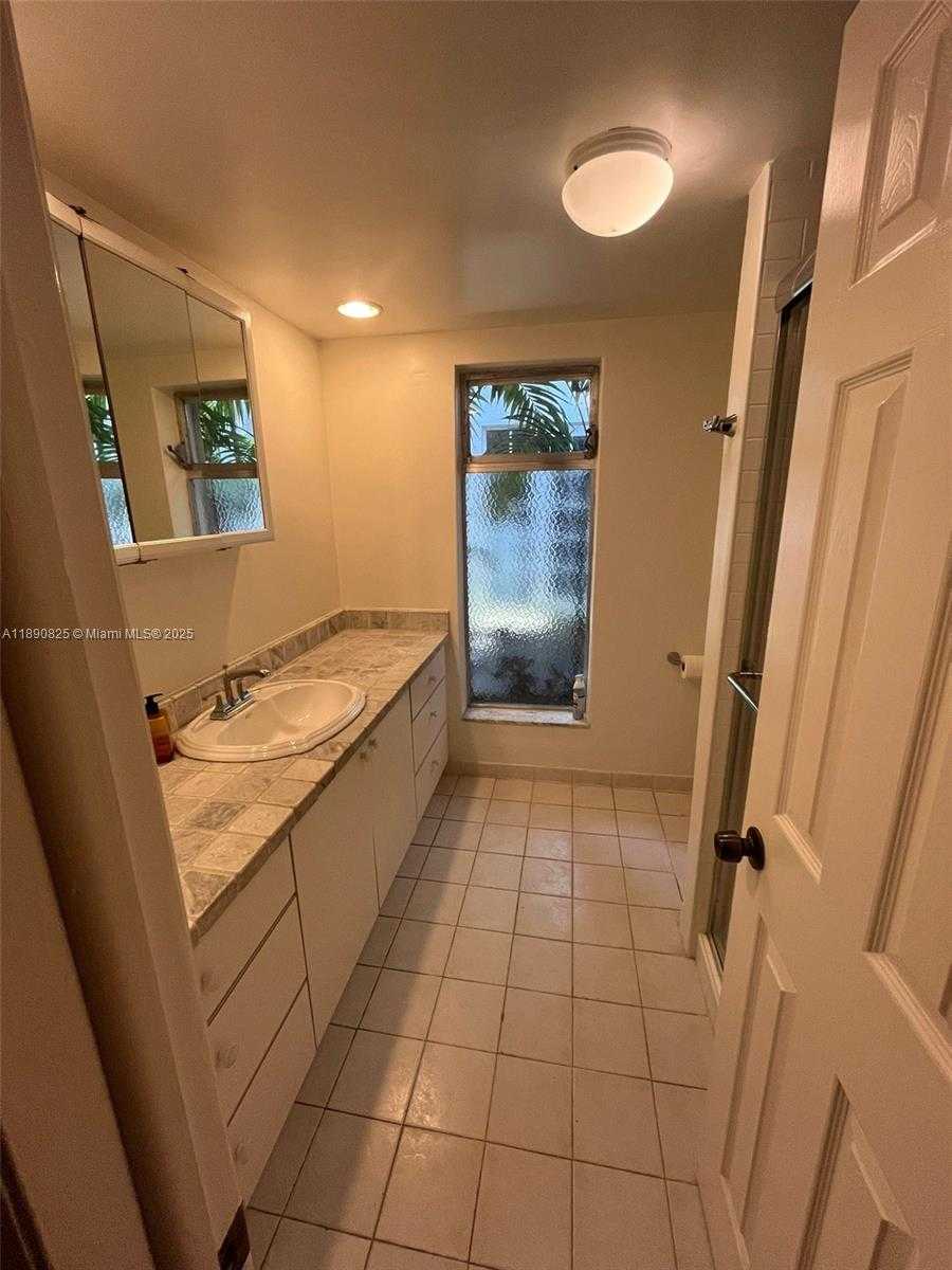 Small Image of 1856 OPECHEE DR #2, Miami Number 5