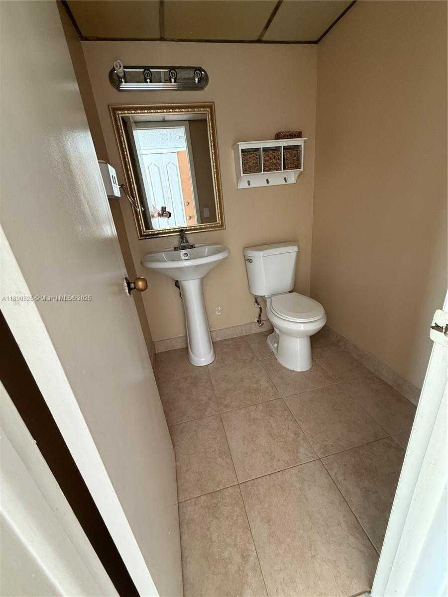 Small Image of 9390 WEST FLAGLER ST #224C, Miami Number 5