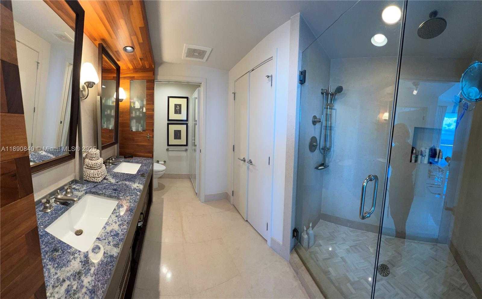 Small Image of 6899 COLLINS AVE #1709, Miami Beach Number 16