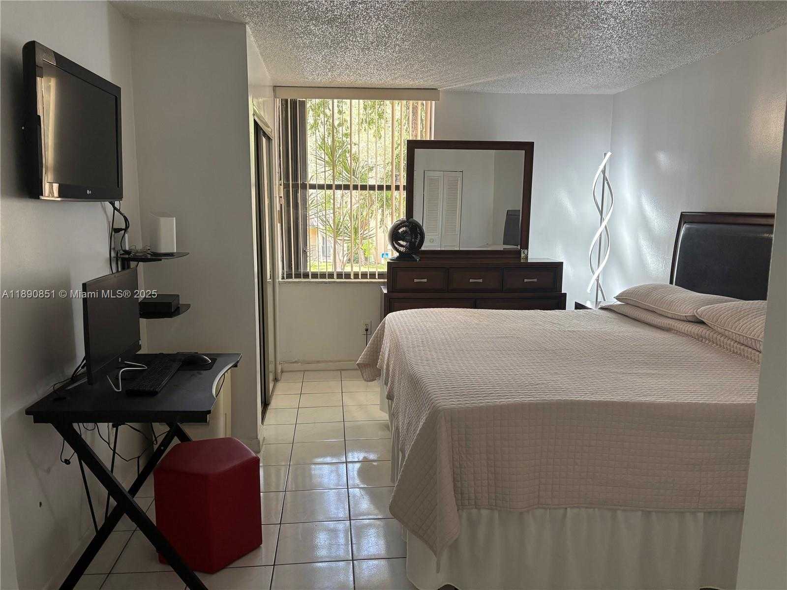 Small Image of 14501 NORTH KENDALL DR #207H, Miami Number 11