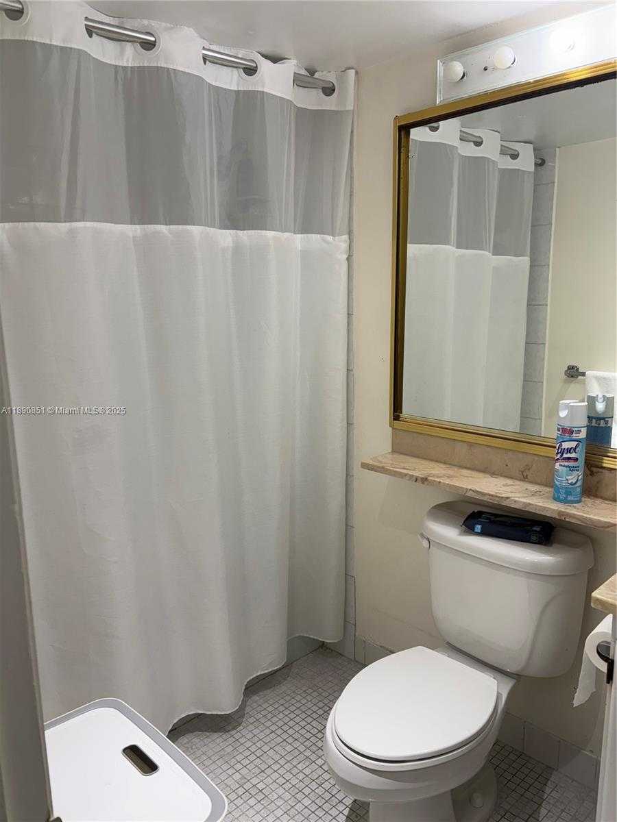 Small Image of 14501 NORTH KENDALL DR #207H, Miami Number 16