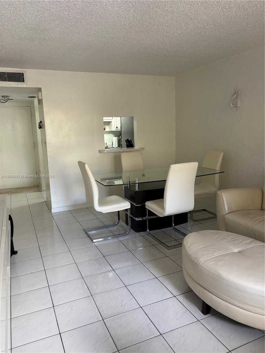 Small Image of 14501 NORTH KENDALL DR #207H, Miami Number 8