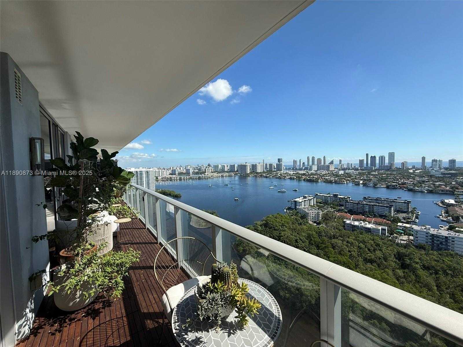 Small Image of 16385 BISCAYNE BLVD #3018, North Miami Beach Number 17