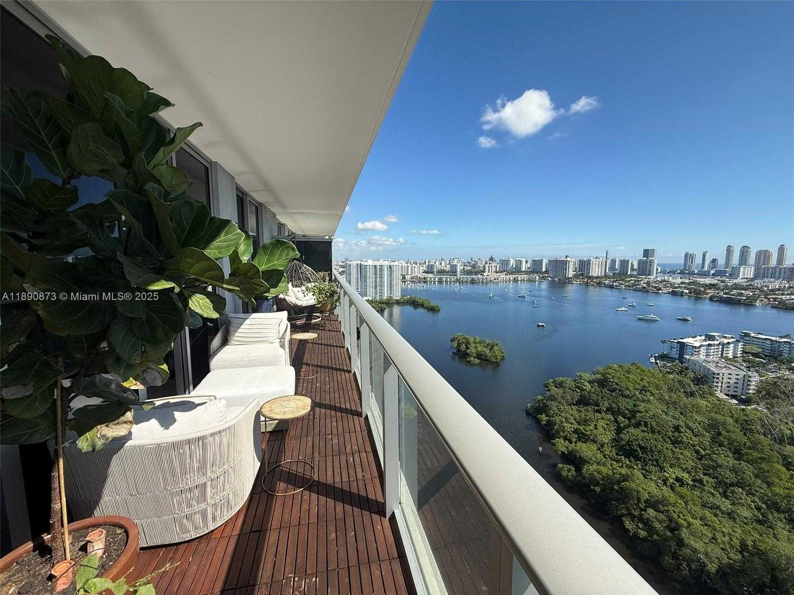 Small Image of 16385 BISCAYNE BLVD #3018, North Miami Beach Number 18