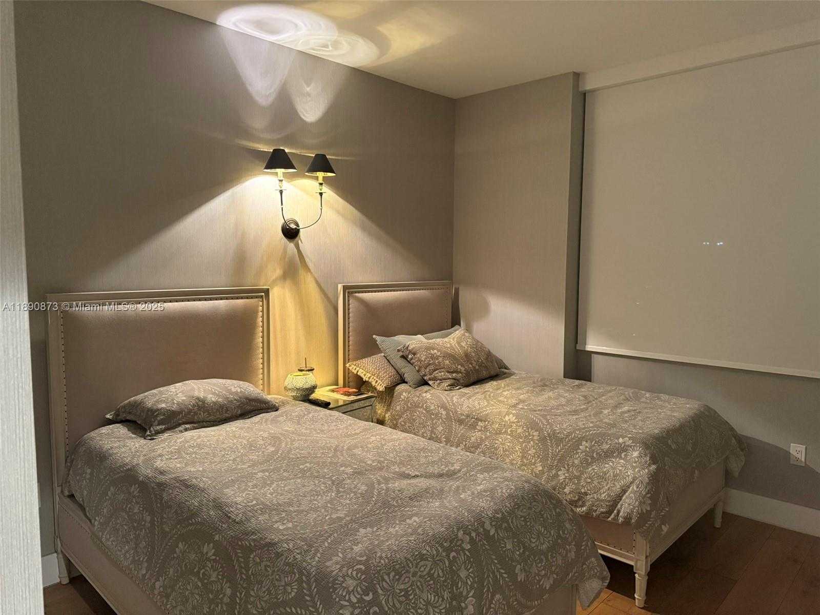 Small Image of 16385 BISCAYNE BLVD #3018, North Miami Beach Number 24