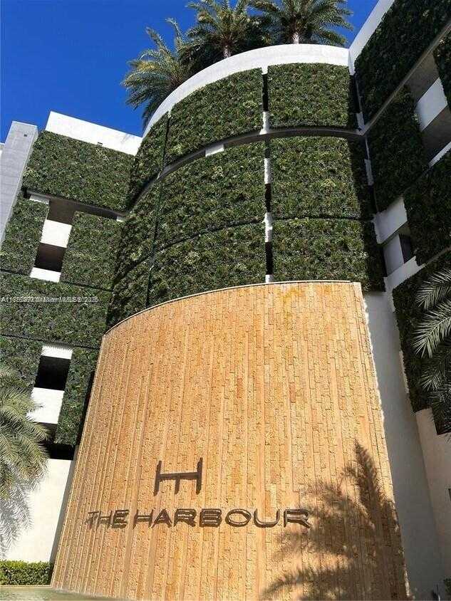 Small Image of 16385 BISCAYNE BLVD #3018, North Miami Beach Number 27