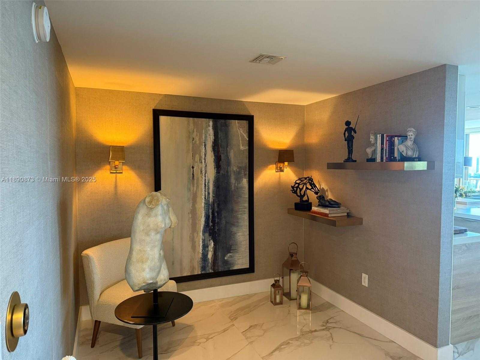 Small Image of 16385 BISCAYNE BLVD #3018, North Miami Beach Number 8