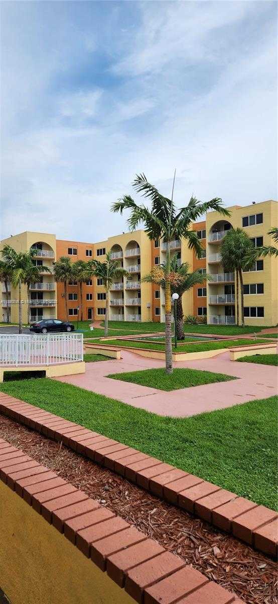 Small Image of 7000 NORTH WEST 186TH ST #4-324, Hialeah Number 4
