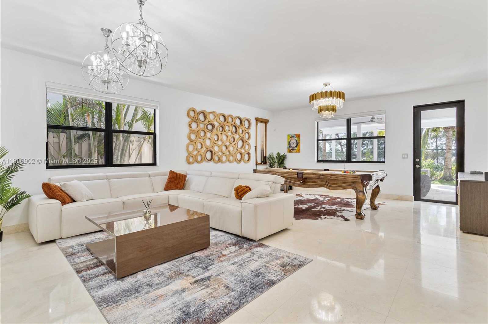 Small Image of 9910 NORTH WEST 86TH TER, Doral Number 2