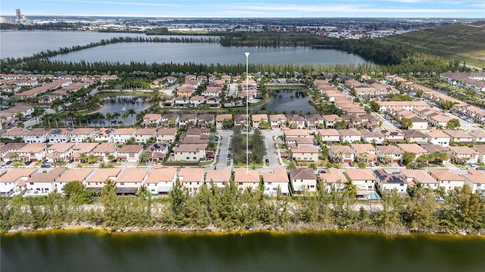 Small Image of 9910 NORTH WEST 86TH TER, Doral Number 26